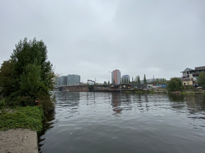 Das iPhone 11 Pro Max ermöglicht auch Superweitwinkelaufnahmen. (Bild: Tobias Költzsch/Golem.de)